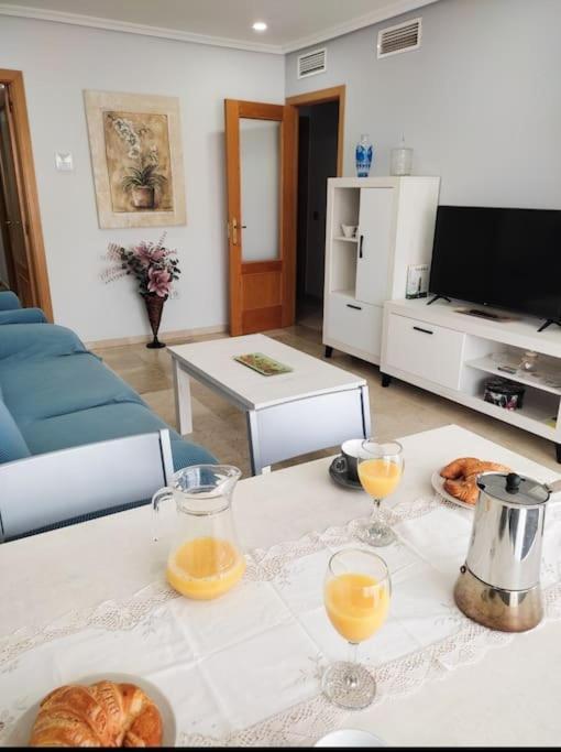 Apartamento Renovado En El Centro De 贝纳尔马德纳 外观 照片
